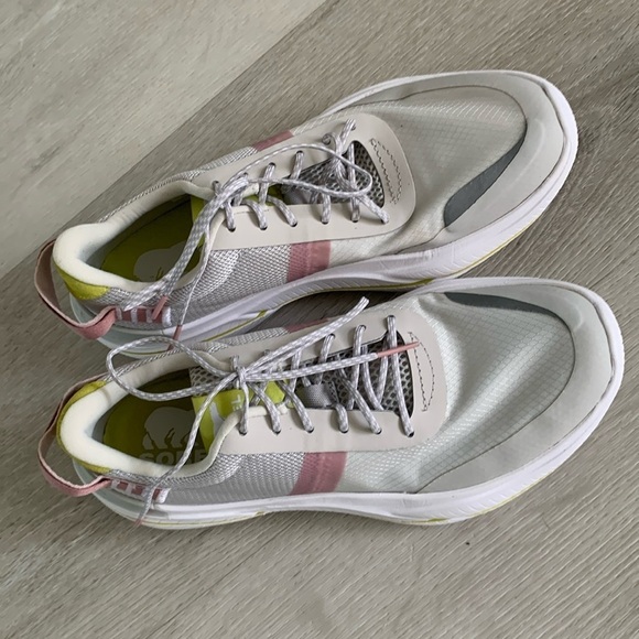 Sorel Explorer Blitz Leisure Lace Sneaker size 8 shoes - Picture 2 of 9